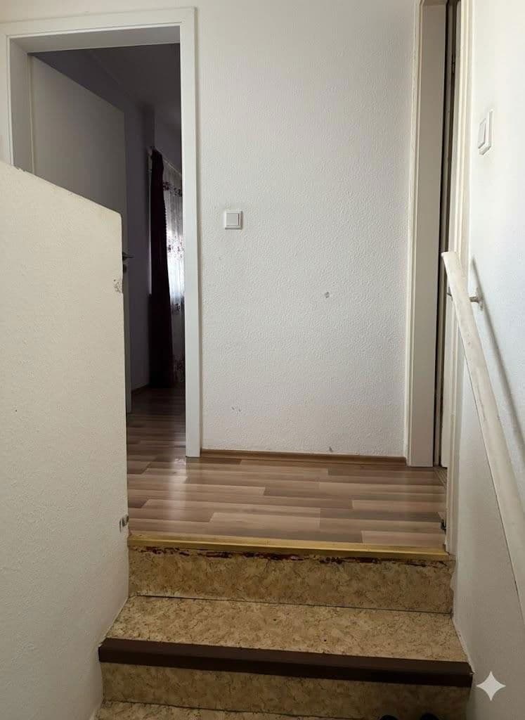 Pronájem bytu 4+1 121 m², Westendstr. 48, Mörfelden-Walldorf, Hessen Pronájem bytu 4+1 121 m², Westendstr. 48, Mörfelden-Walldorf, Hessen