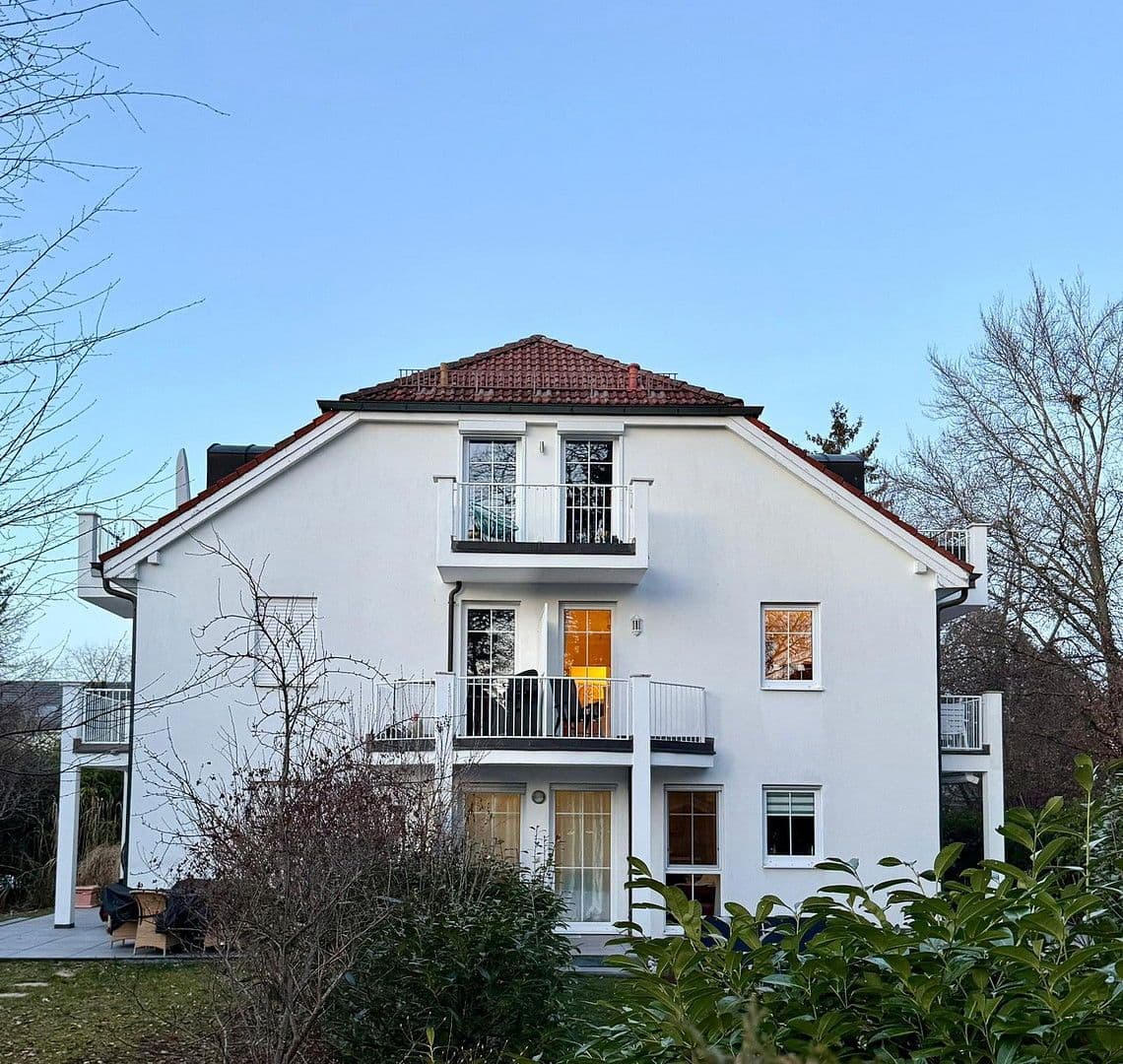 Prodej bytu 3+1 83 m², Oberhachingerstr. 17, Grünwald, Bavorsko Prodej bytu 3+1 83 m², Oberhachingerstr. 17, Grünwald, Bavorsko