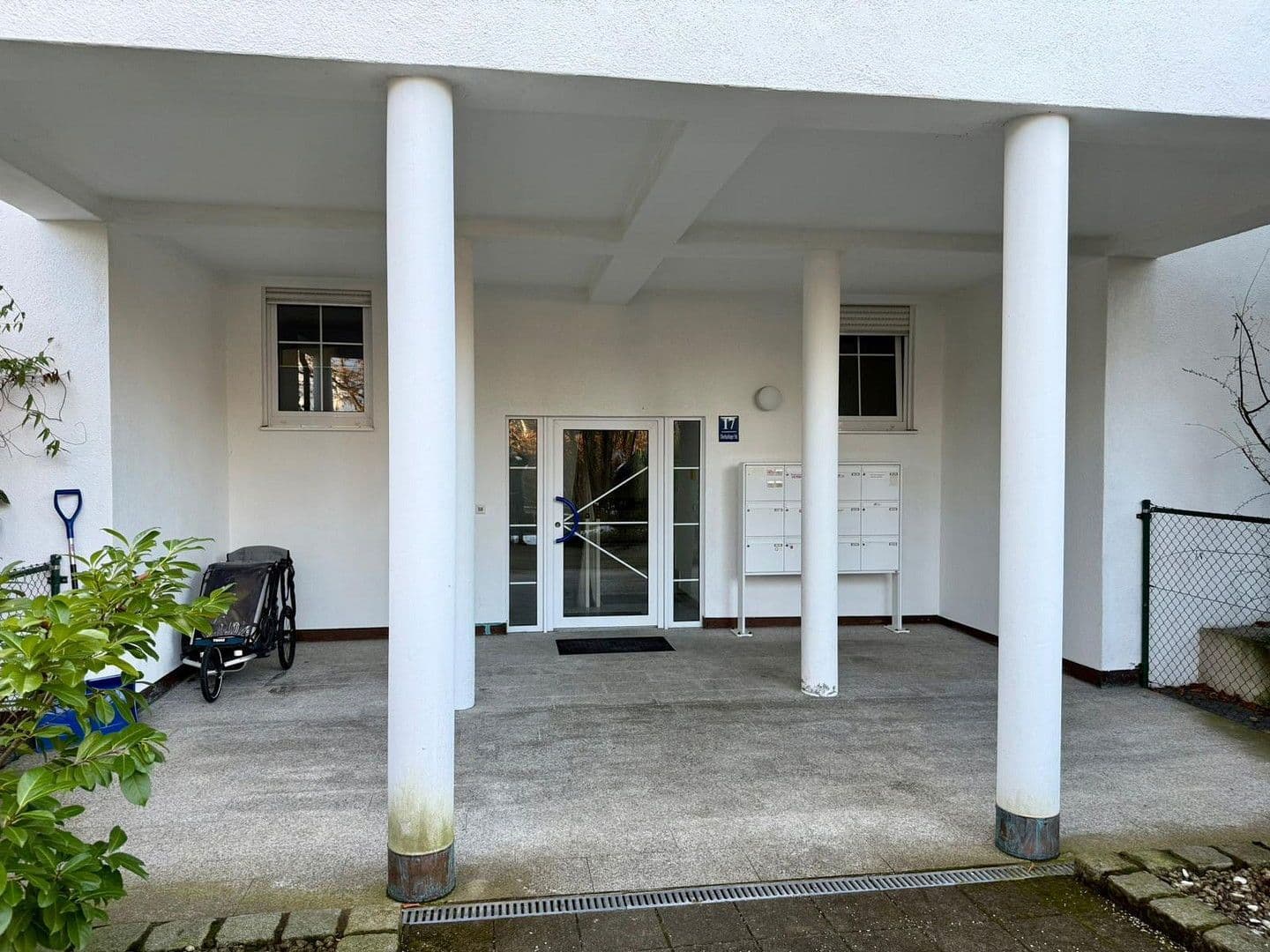 Prodej bytu 3+1 83 m², Oberhachingerstr. 17, Grünwald, Bavorsko Prodej bytu 3+1 83 m², Oberhachingerstr. 17, Grünwald, Bavorsko