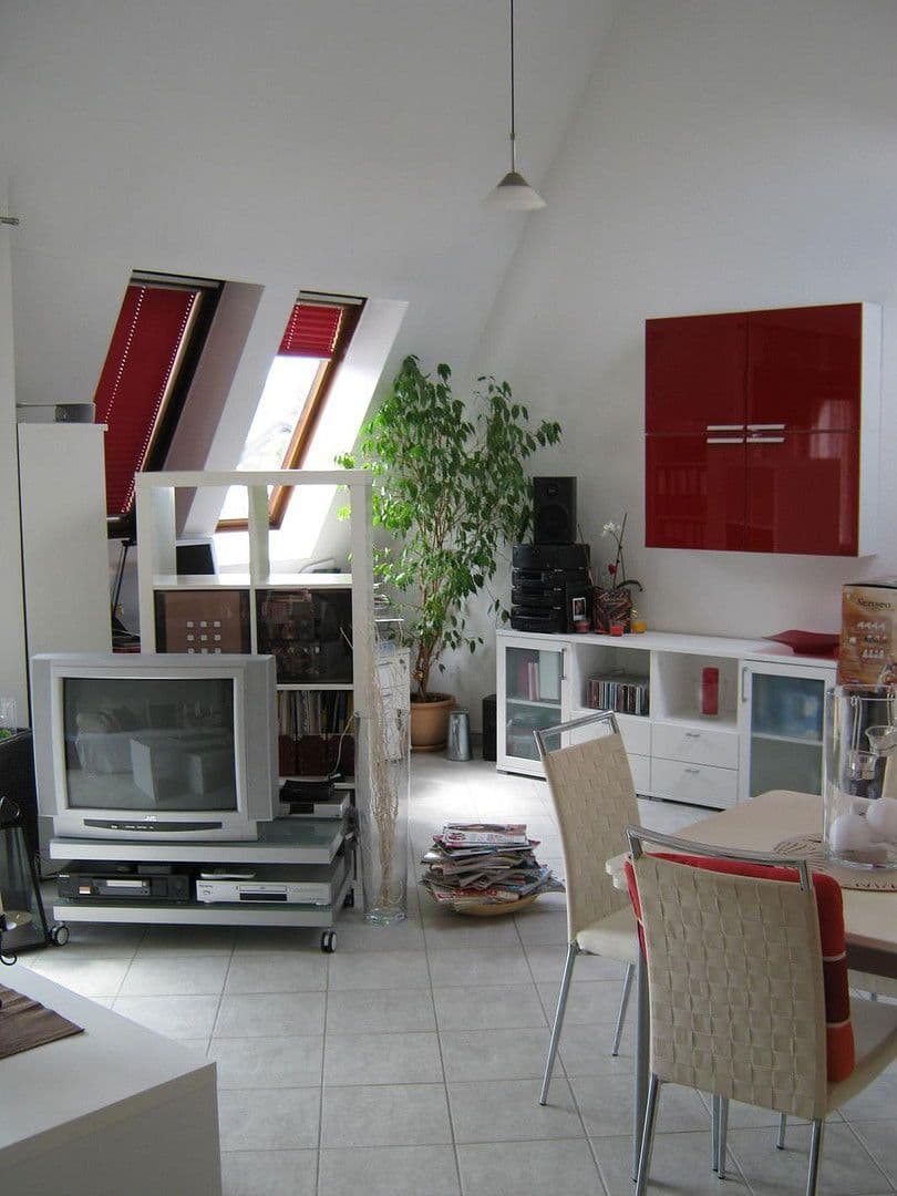 Pronájem bytu 2+1 51 m², Balinger Str. 12, Leonberg, Bádensko-Württembersko Pronájem bytu 2+1 51 m², Balinger Str. 12, Leonberg, Bádensko-Württembersko