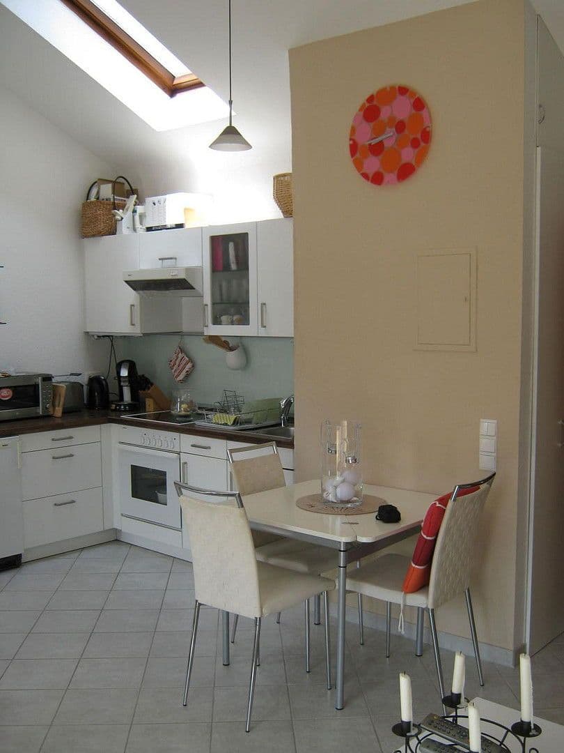 Pronájem bytu 2+1 51 m², Balinger Str. 12, Leonberg, Bádensko-Württembersko Pronájem bytu 2+1 51 m², Balinger Str. 12, Leonberg, Bádensko-Württembersko