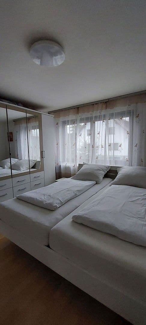 Pronájem bytu 3+1 86 m², Tulpenweg 5, Friesenheim, Bádensko-Württembersko Pronájem bytu 3+1 86 m², Tulpenweg 5, Friesenheim, Bádensko-Württembersko