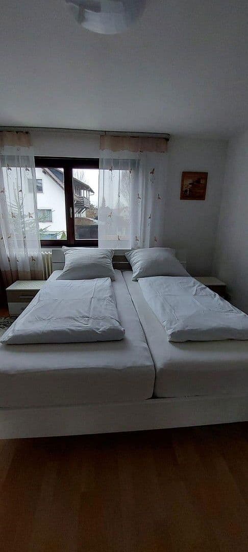 Pronájem bytu 3+1 86 m², Tulpenweg 5, Friesenheim, Bádensko-Württembersko Pronájem bytu 3+1 86 m², Tulpenweg 5, Friesenheim, Bádensko-Württembersko