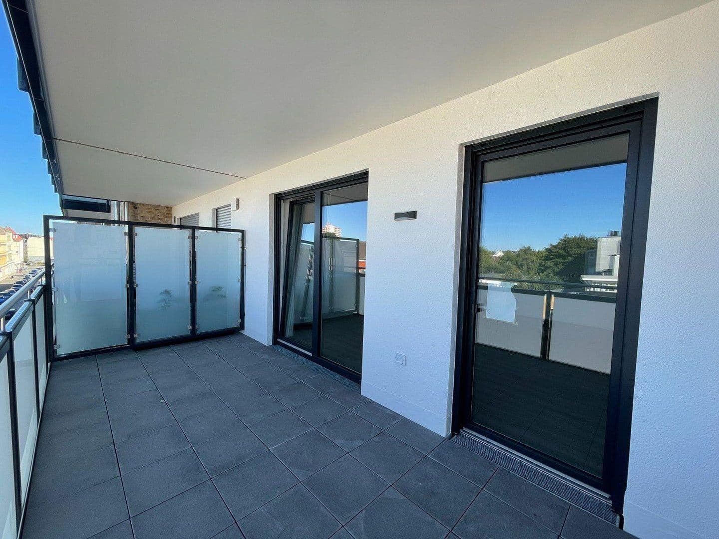 Pronájem bytu 3+1 84 m², Bremerhaven, Bremen Pronájem bytu 3+1 84 m², Bremerhaven, Bremen