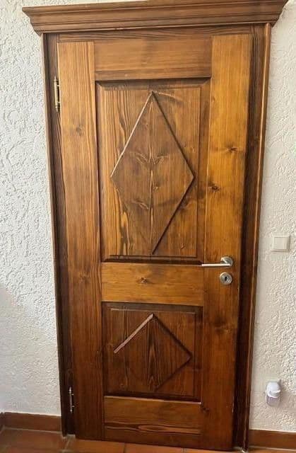 Prodej domu 274 m², pozemek 679 m², Nandlstadt, Bavorsko Prodej domu 274 m², pozemek 679 m², Nandlstadt, Bavorsko