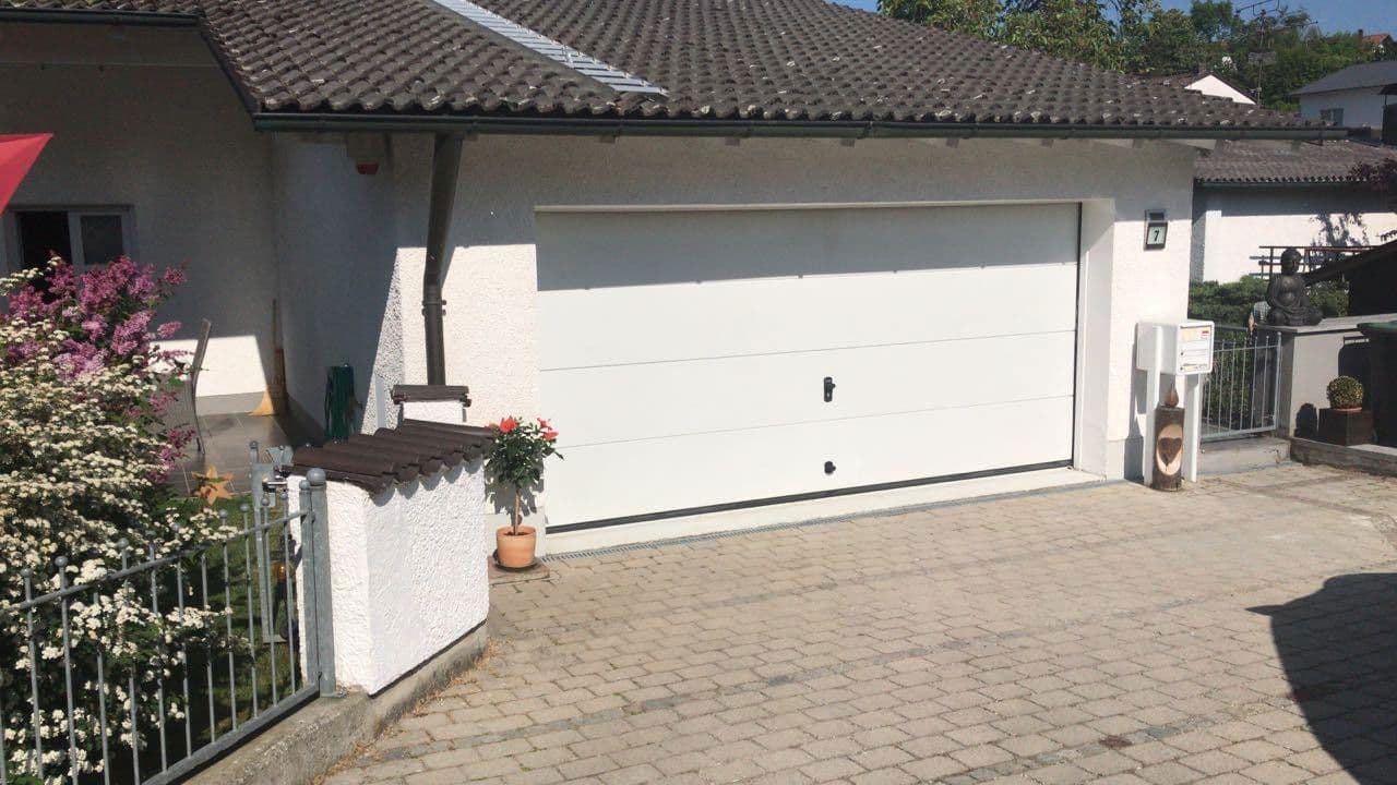 Prodej domu 274 m², pozemek 679 m², Nandlstadt, Bavorsko Prodej domu 274 m², pozemek 679 m², Nandlstadt, Bavorsko