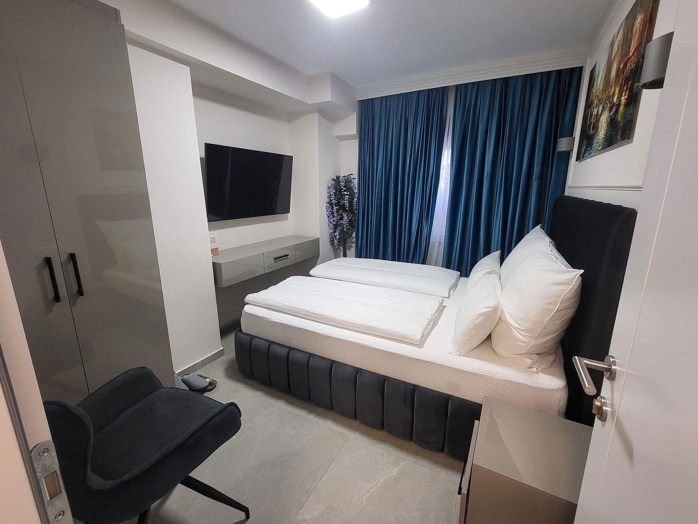 Pronájem bytu 2+1 36 m², Bonn, Severní Porýní-Vestfálsko Pronájem bytu 2+1 36 m², Bonn, Severní Porýní-Vestfálsko