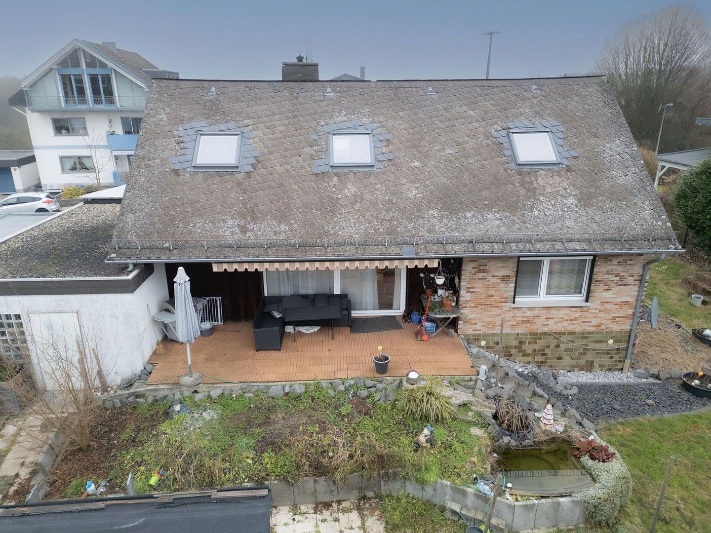 Prodej domu 138 m², pozemek 762 m², Nauort, Porýní-Falc Prodej domu 138 m², pozemek 762 m², Nauort, Porýní-Falc