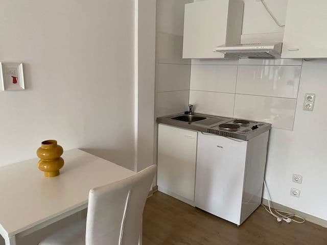 Pronájem bytu 1+1 25 m², Rodheimer Str. 65, Gießen, Hessen Pronájem bytu 1+1 25 m², Rodheimer Str. 65, Gießen, Hessen