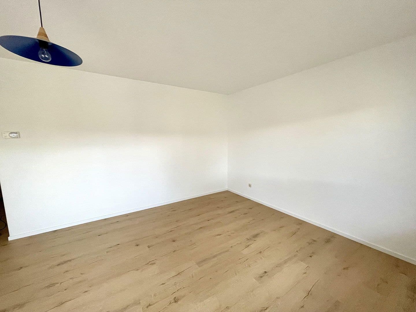 Prodej bytu 2+1 67 m², Erbes-Büdesheim, Porýní-Falc Prodej bytu 2+1 67 m², Erbes-Büdesheim, Porýní-Falc