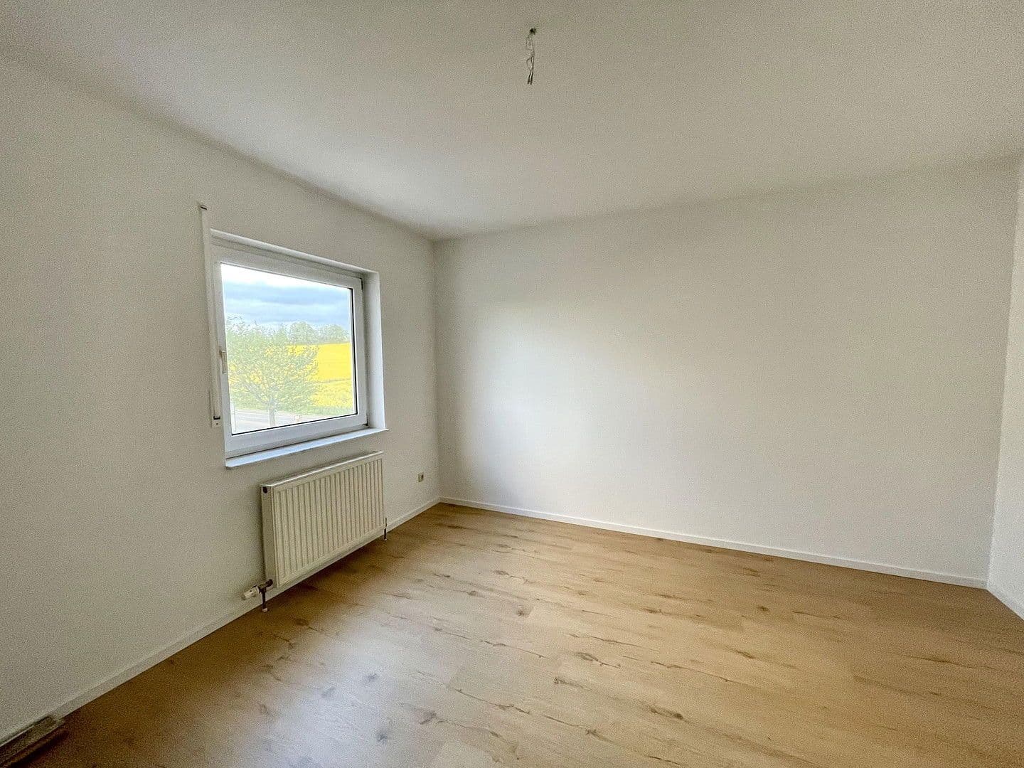 Prodej bytu 2+1 67 m², Erbes-Büdesheim, Porýní-Falc Prodej bytu 2+1 67 m², Erbes-Büdesheim, Porýní-Falc