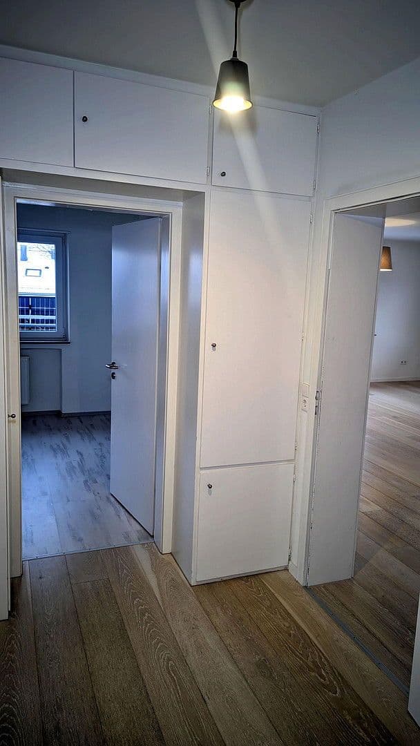 Prodej bytu 4+1 93 m², Kornwestheim, Bádensko-Württembersko Prodej bytu 4+1 93 m², Kornwestheim, Bádensko-Württembersko