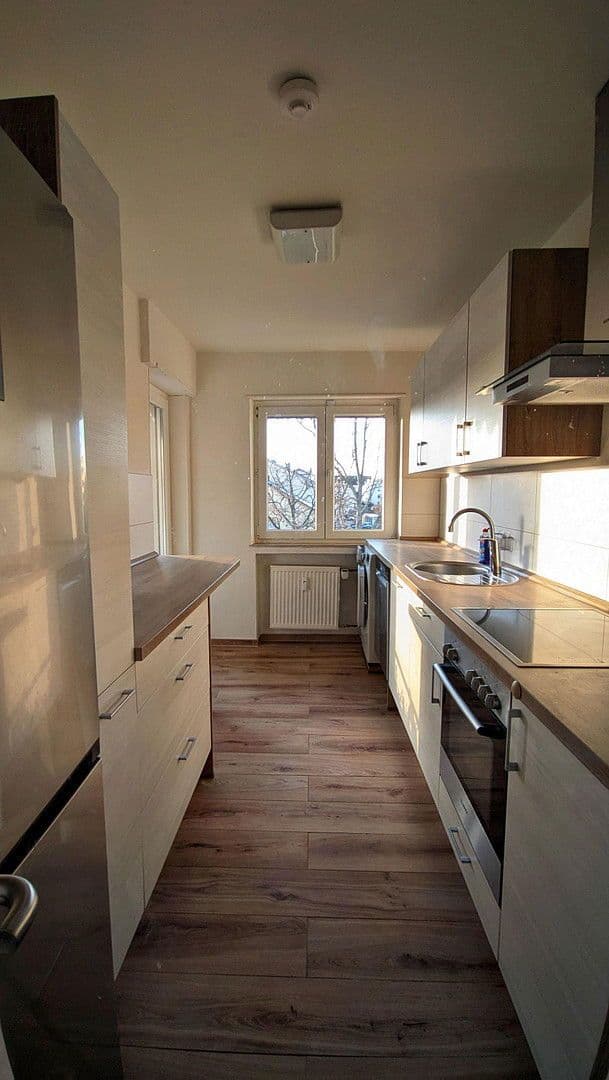 Prodej bytu 4+1 93 m², Kornwestheim, Bádensko-Württembersko Prodej bytu 4+1 93 m², Kornwestheim, Bádensko-Württembersko