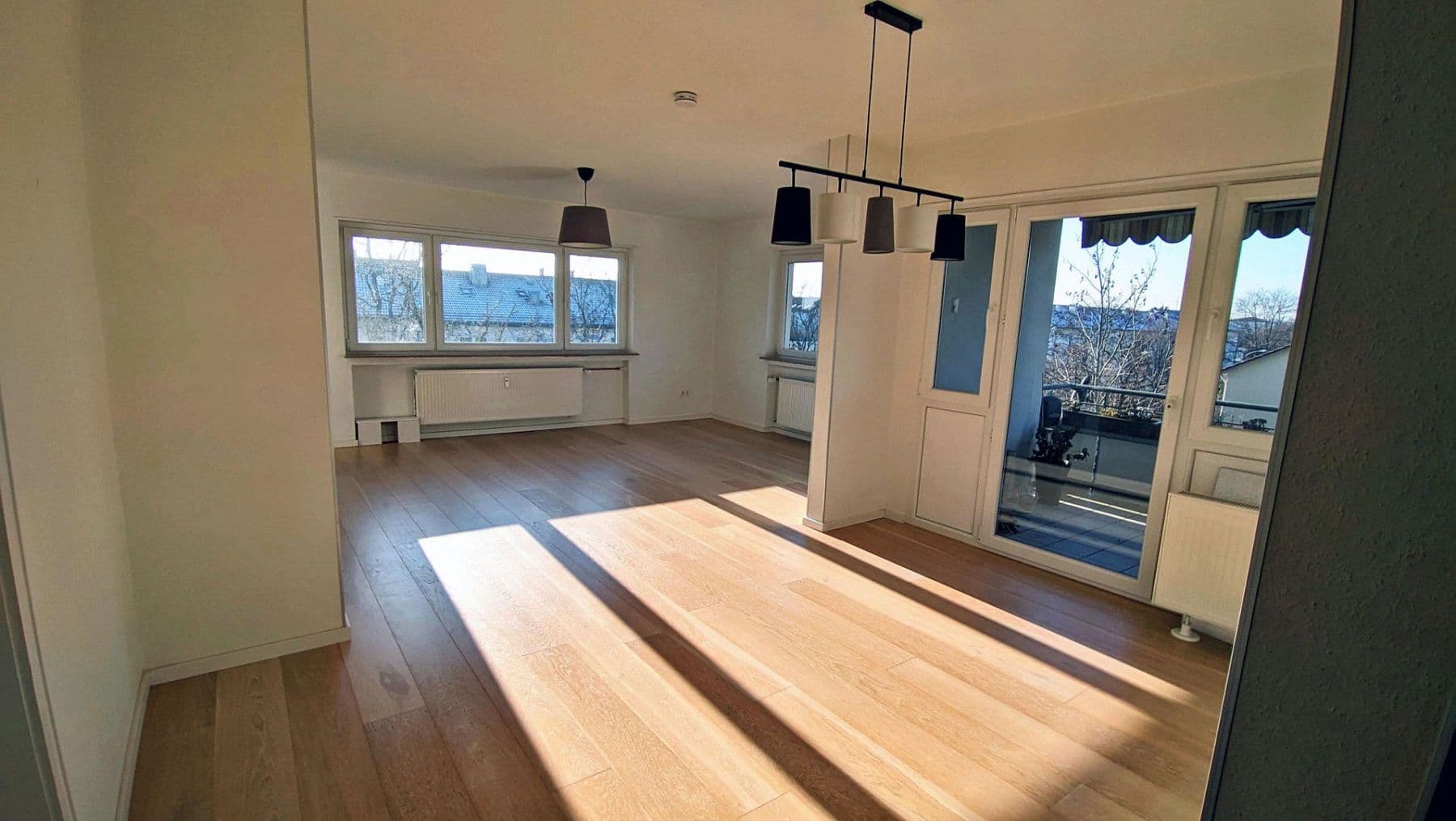 Prodej bytu 4+1 93 m², Kornwestheim, Bádensko-Württembersko Prodej bytu 4+1 93 m², Kornwestheim, Bádensko-Württembersko