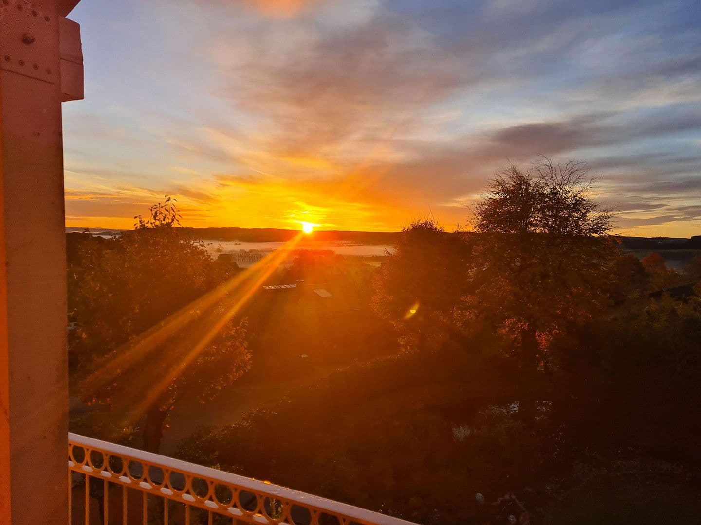 Prodej domu 290 m², pozemek 2.900 m², Pfarrkirchen, Bavorsko Prodej domu 290 m², pozemek 2.900 m², Pfarrkirchen, Bavorsko