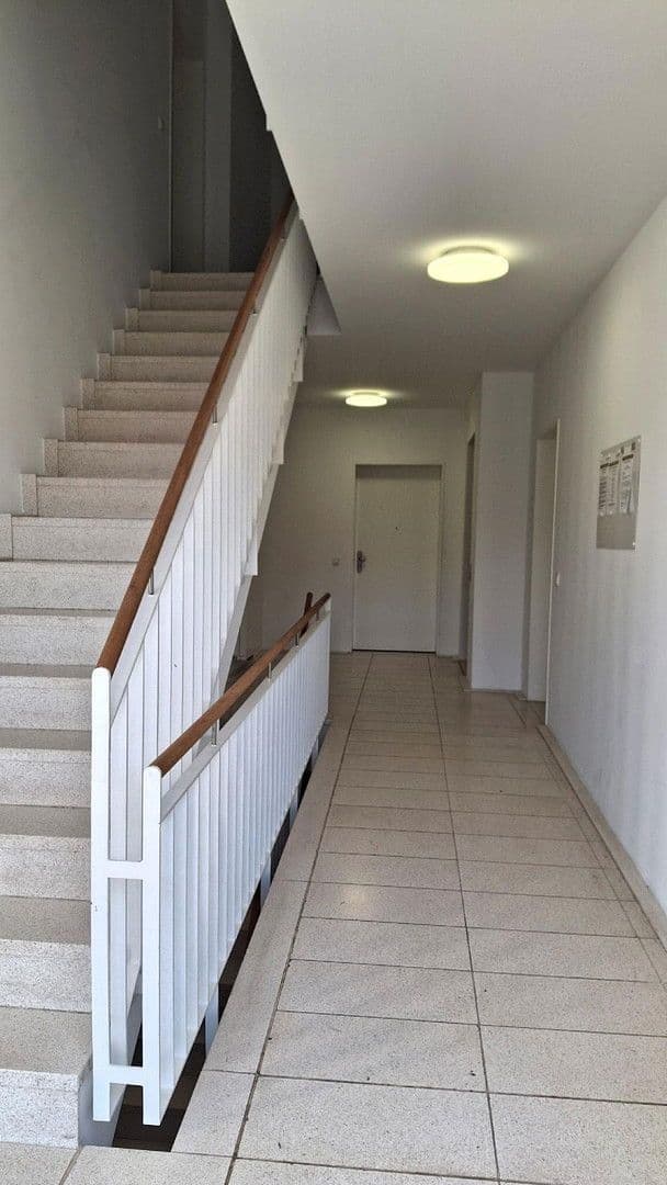 Pronájem bytu 2+1 67 m², Ludwig-Landmann-Straße 381, Frankfurt am Main, Hessen Pronájem bytu 2+1 67 m², Ludwig-Landmann-Straße 381, Frankfurt am Main, Hessen