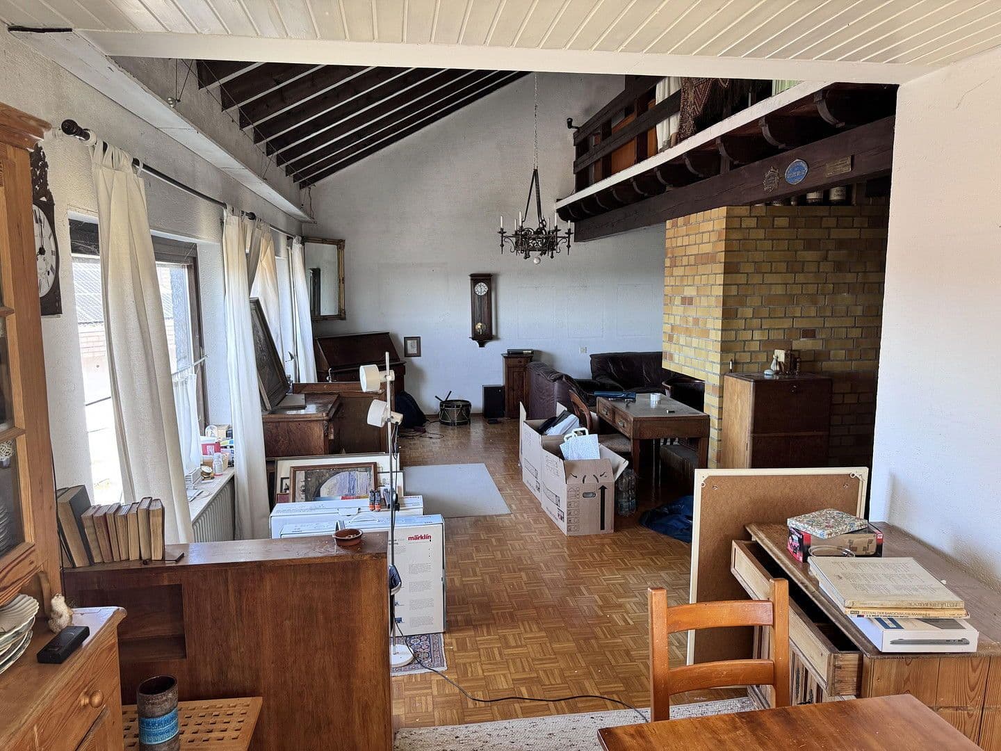 Prodej domu 150 m², pozemek 649 m², Im Silberloch, Lauf, Bádensko-Württembersko Prodej domu 150 m², pozemek 649 m², Im Silberloch, Lauf, Bádensko-Württembersko