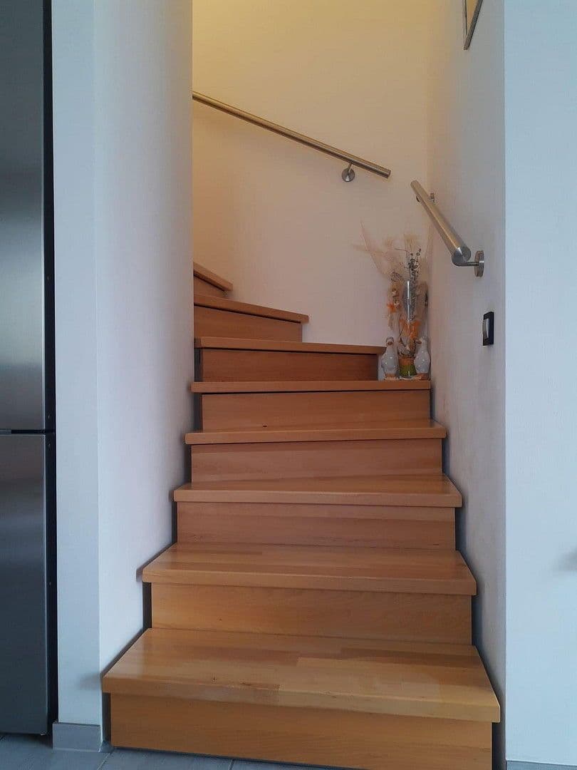 Prodej domu 79 m², pozemek 201 m², Flörsheim, Hessen Prodej domu 79 m², pozemek 201 m², Flörsheim, Hessen