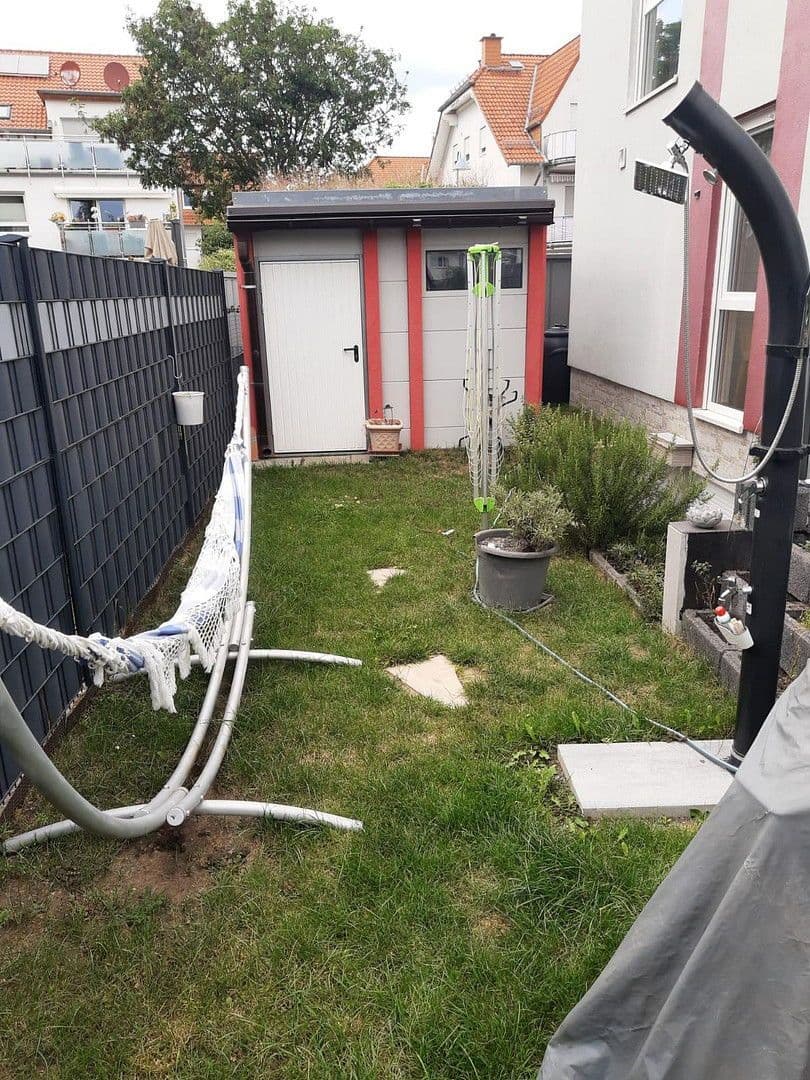 Prodej domu 79 m², pozemek 201 m², Flörsheim, Hessen Prodej domu 79 m², pozemek 201 m², Flörsheim, Hessen