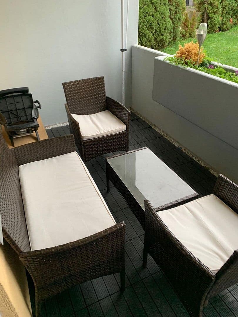 Pronájem bytu 3+kk 98 m², Leonberg, Bádensko-Württembersko Pronájem bytu 3+kk 98 m², Leonberg, Bádensko-Württembersko