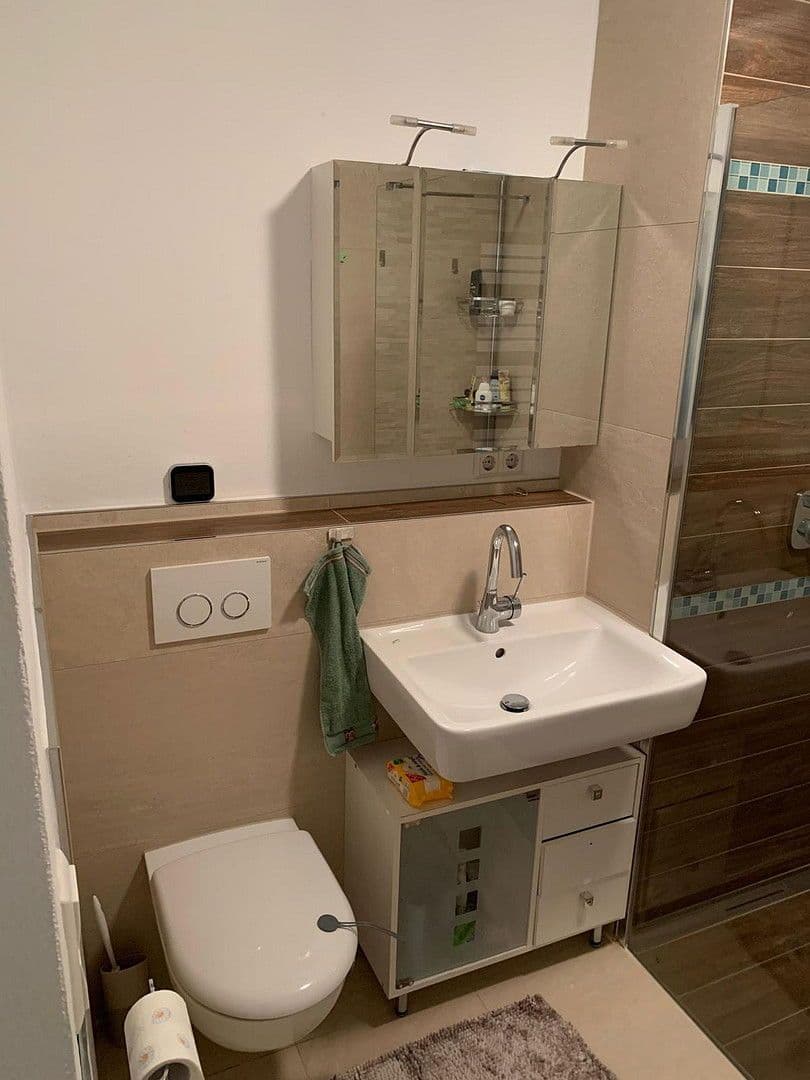 Pronájem bytu 3+kk 98 m², Leonberg, Bádensko-Württembersko Pronájem bytu 3+kk 98 m², Leonberg, Bádensko-Württembersko