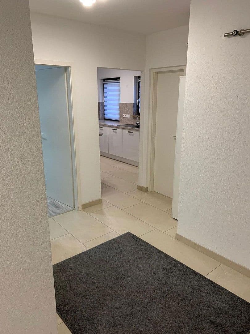 Pronájem bytu 3+kk 98 m², Leonberg, Bádensko-Württembersko Pronájem bytu 3+kk 98 m², Leonberg, Bádensko-Württembersko