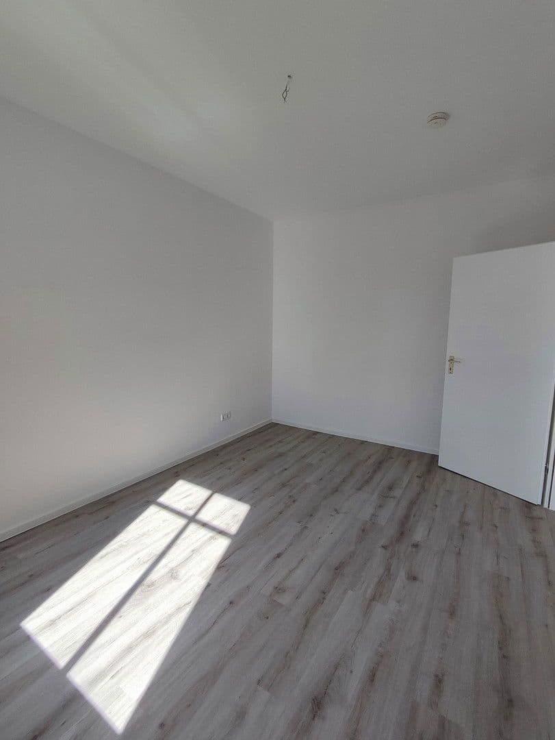 Pronájem bytu 2+1 50 m², Holsteiner Straße 31, Magdeburg, Sasko-Anhaltsko Pronájem bytu 2+1 50 m², Holsteiner Straße 31, Magdeburg, Sasko-Anhaltsko