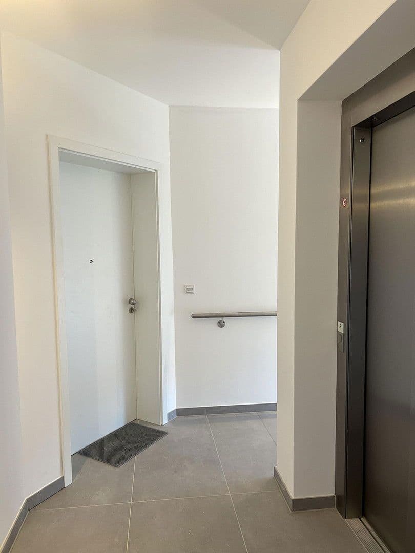 Prodej bytu 3+1 106 m², Buchenstraße 39, Düsseldorf, Severní Porýní-Vestfálsko Prodej bytu 3+1 106 m², Buchenstraße 39, Düsseldorf, Severní Porýní-Vestfálsko