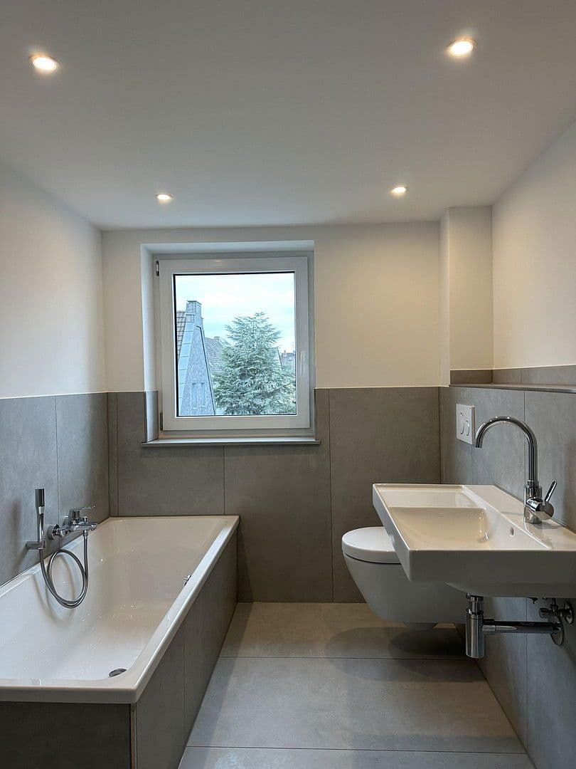 Prodej bytu 3+1 106 m², Buchenstraße 39, Düsseldorf, Severní Porýní-Vestfálsko Prodej bytu 3+1 106 m², Buchenstraße 39, Düsseldorf, Severní Porýní-Vestfálsko