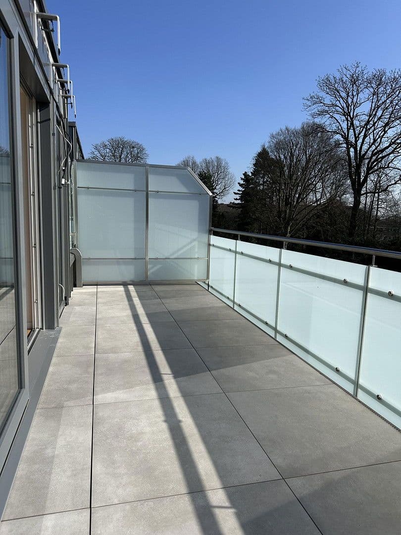 Prodej bytu 3+1 106 m², Buchenstraße 39, Düsseldorf, Severní Porýní-Vestfálsko Prodej bytu 3+1 106 m², Buchenstraße 39, Düsseldorf, Severní Porýní-Vestfálsko