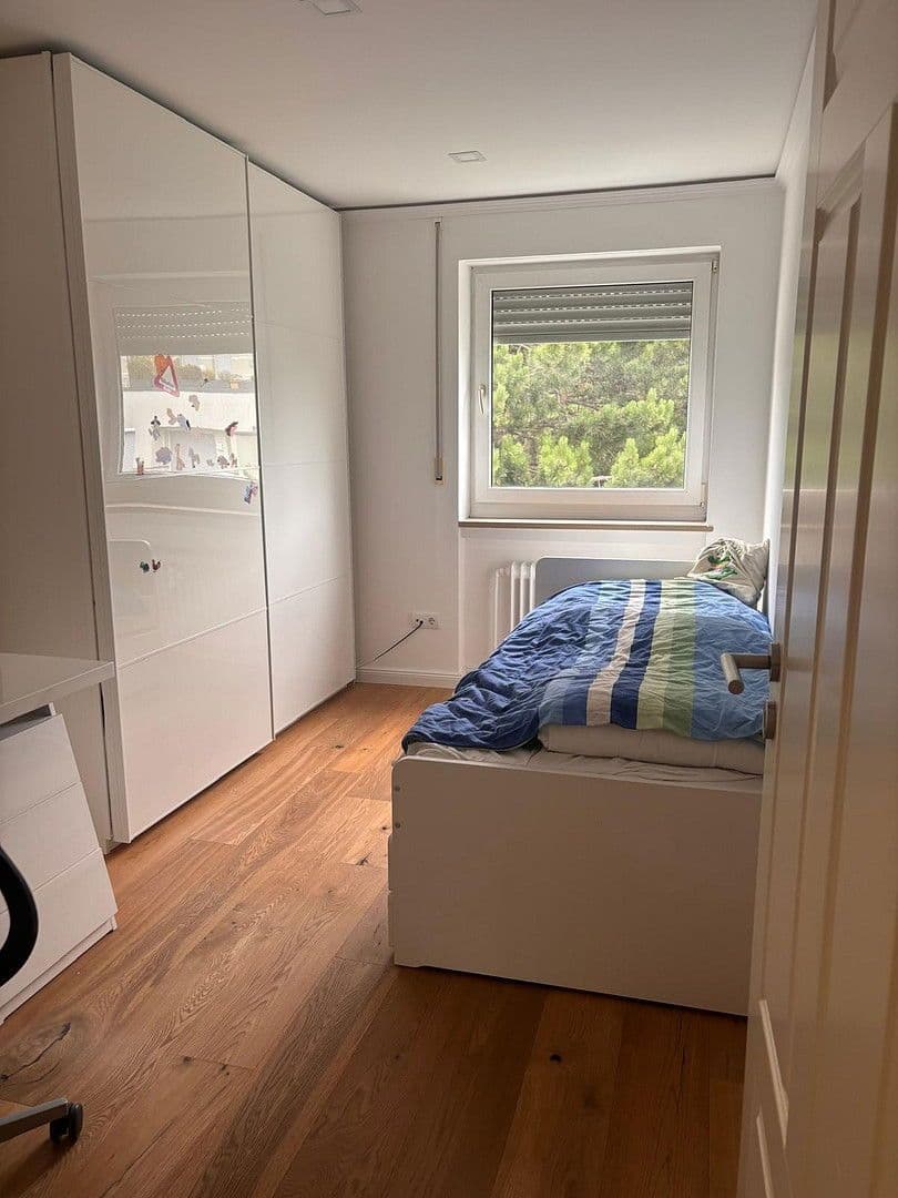 Pronájem bytu 3+1 75 m², München, Bavorsko Pronájem bytu 3+1 75 m², München, Bavorsko