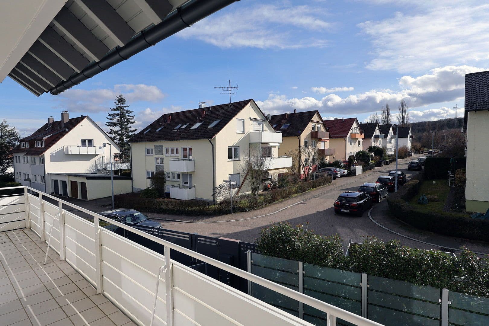 Pronájem bytu 4+kk 110 m², Leinfelden-Echterdingen, Bádensko-Württembersko Pronájem bytu 4+kk 110 m², Leinfelden-Echterdingen, Bádensko-Württembersko