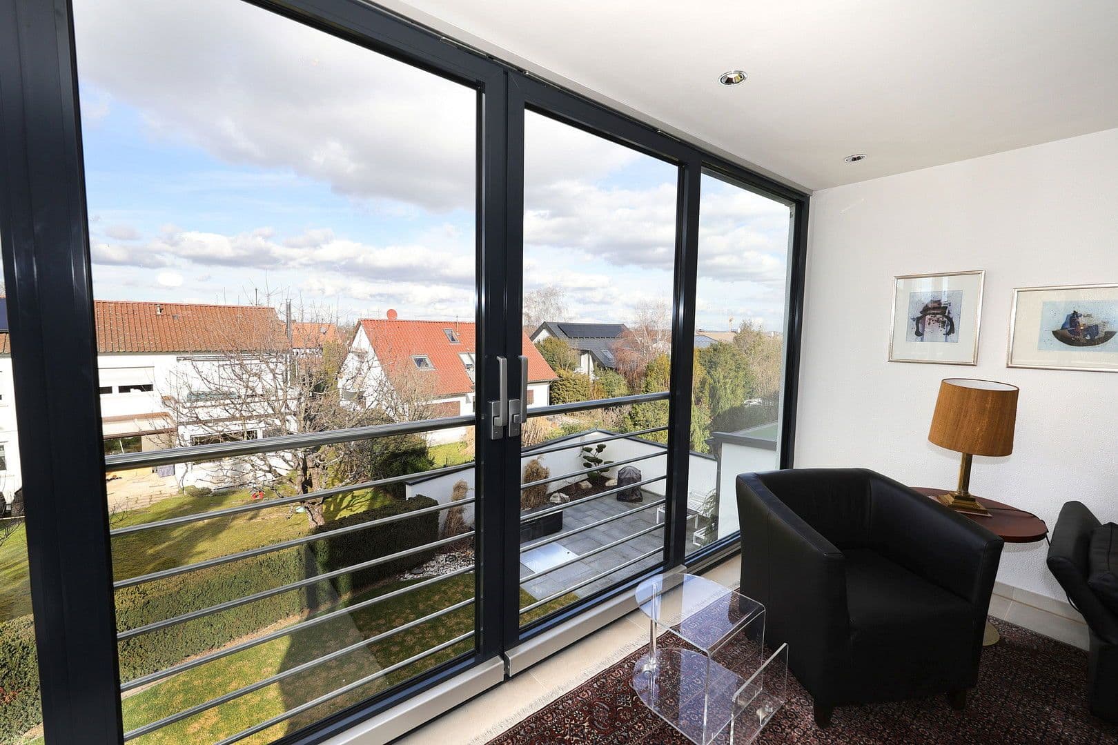 Pronájem bytu 4+kk 110 m², Leinfelden-Echterdingen, Bádensko-Württembersko Pronájem bytu 4+kk 110 m², Leinfelden-Echterdingen, Bádensko-Württembersko