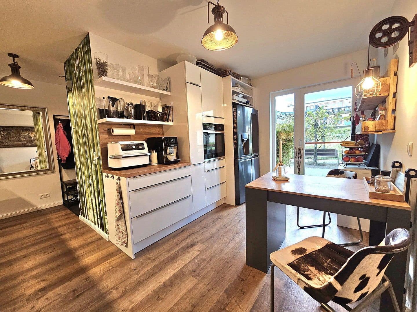 Prodej bytu 3+1 108 m², Hamburg, Hamburg Prodej bytu 3+1 108 m², Hamburg, Hamburg