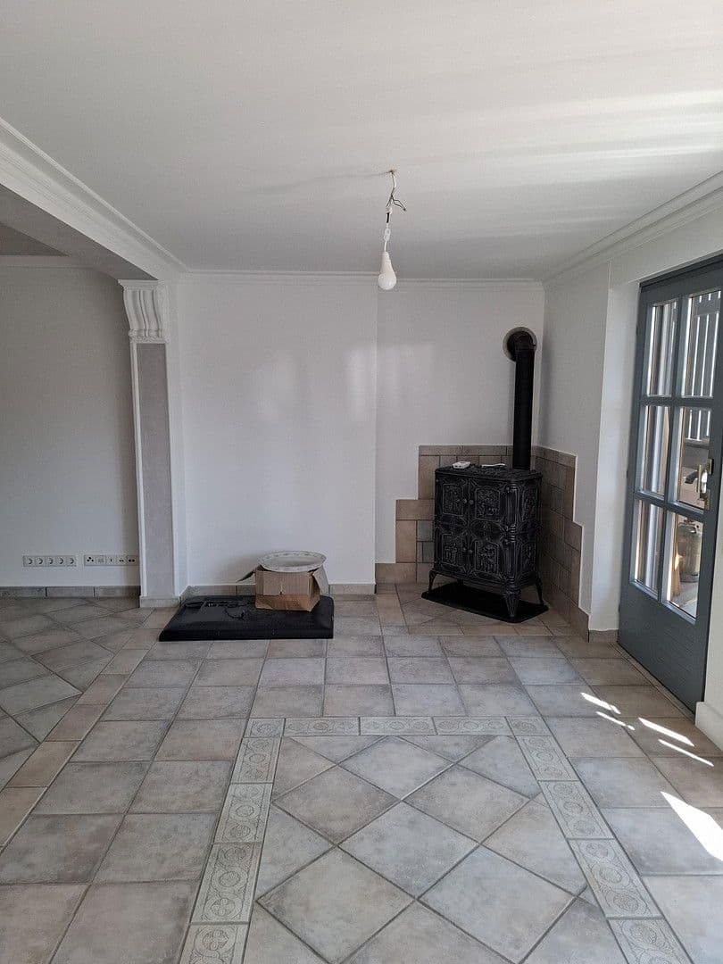 Pronájem bytu 2+1 75 m², Wimsheim, Bádensko-Württembersko Pronájem bytu 2+1 75 m², Wimsheim, Bádensko-Württembersko