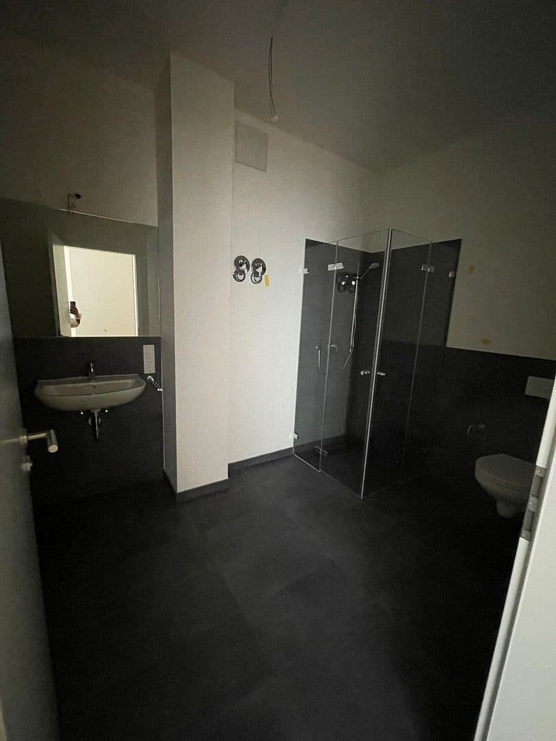 Pronájem bytu 2+1 77 m², Leonhardstr. 29, Nürnberg, Bavorsko Pronájem bytu 2+1 77 m², Leonhardstr. 29, Nürnberg, Bavorsko