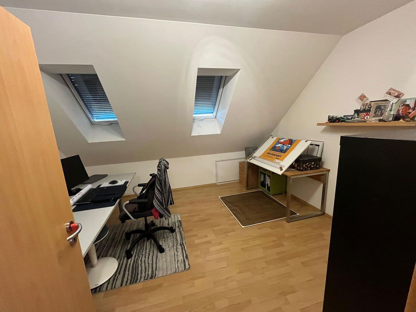 Prodej domu 135 m², pozemek 350 m², Avisgrund 20A, Hettenshausen, Bavorsko Prodej domu 135 m², pozemek 350 m², Avisgrund 20A, Hettenshausen, Bavorsko
