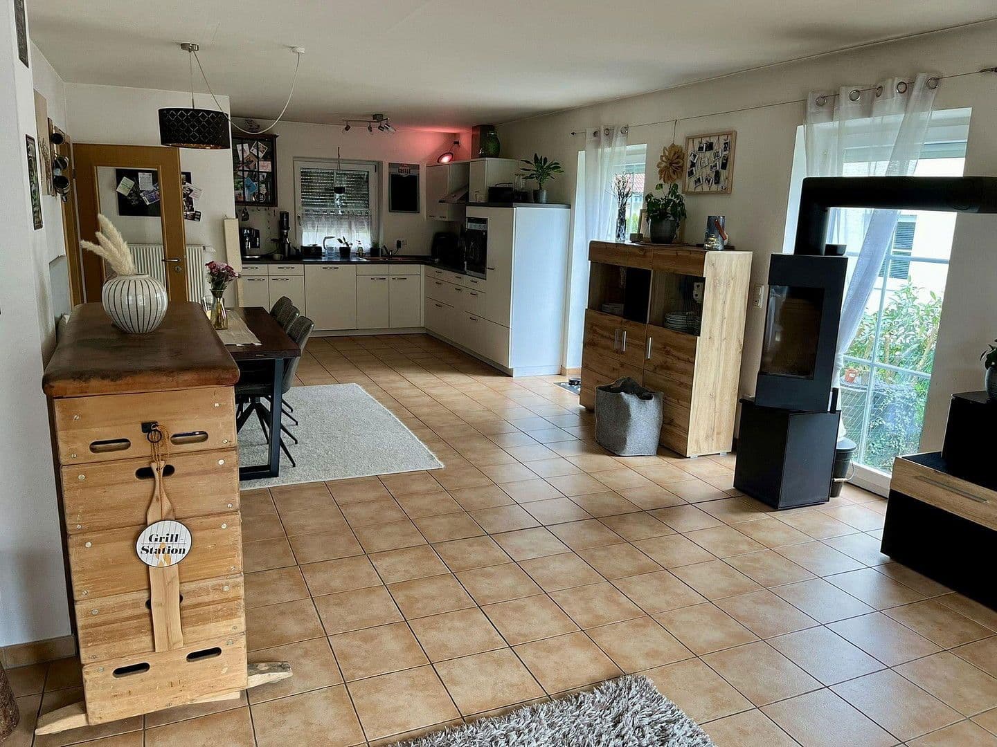 Prodej domu 135 m², pozemek 350 m², Avisgrund 20A, Hettenshausen, Bavorsko Prodej domu 135 m², pozemek 350 m², Avisgrund 20A, Hettenshausen, Bavorsko