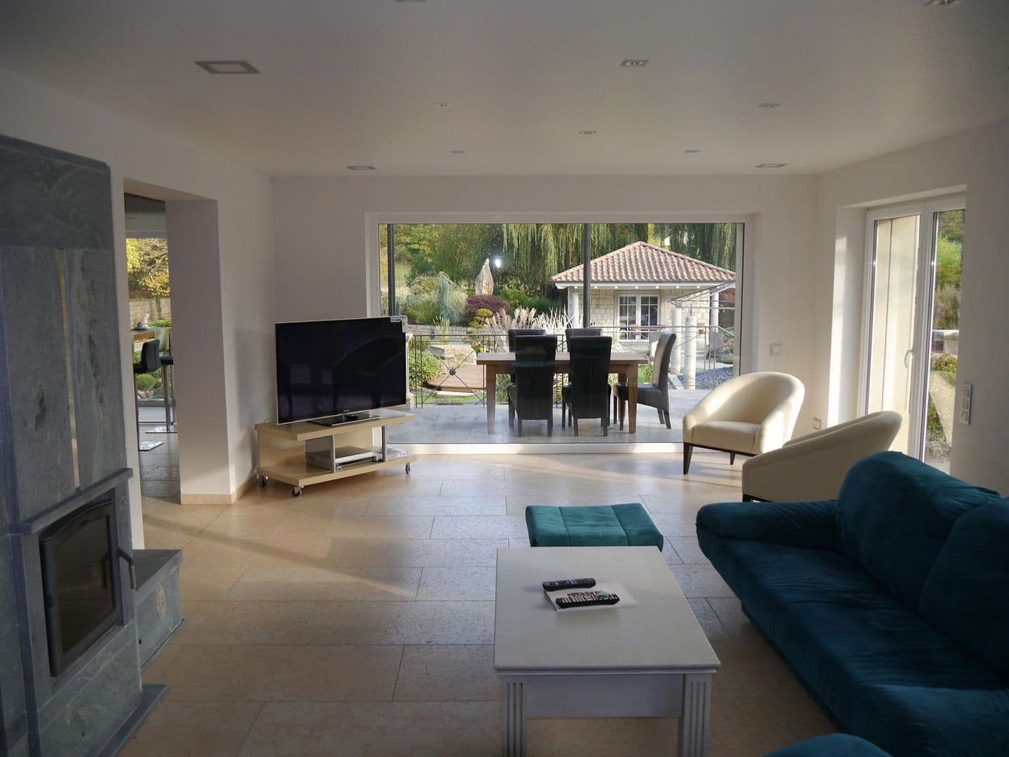 Prodej domu 229 m², pozemek 2.360 m², Kirchheim, Bavorsko Prodej domu 229 m², pozemek 2.360 m², Kirchheim, Bavorsko