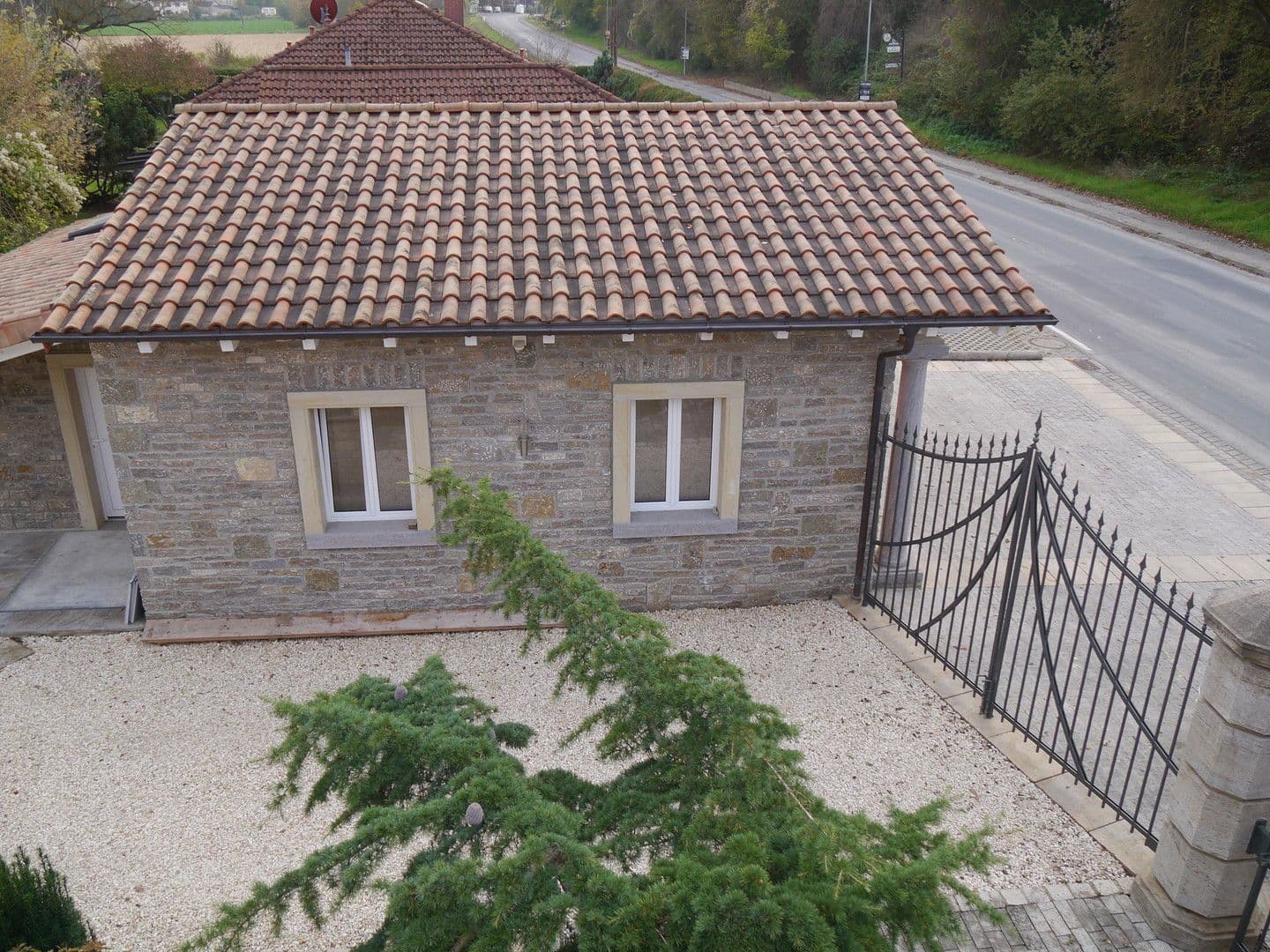 Prodej domu 229 m², pozemek 2.360 m², Kirchheim, Bavorsko Prodej domu 229 m², pozemek 2.360 m², Kirchheim, Bavorsko