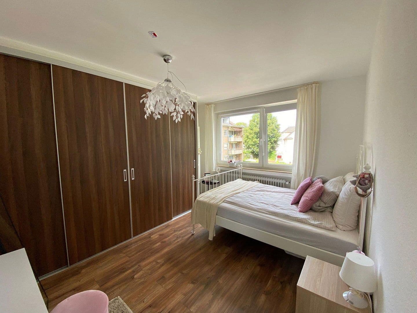 Prodej domu 790 m², pozemek 796 m², Sandstraße 8, Ratingen, Severní Porýní-Vestfálsko Prodej domu 790 m², pozemek 796 m², Sandstraße 8, Ratingen, Severní Porýní-Vestfálsko