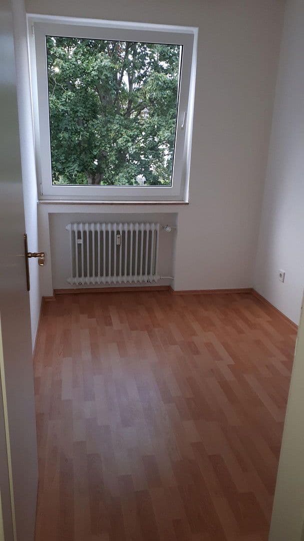 Prodej domu 790 m², pozemek 796 m², Sandstraße 8, Ratingen, Severní Porýní-Vestfálsko Prodej domu 790 m², pozemek 796 m², Sandstraße 8, Ratingen, Severní Porýní-Vestfálsko