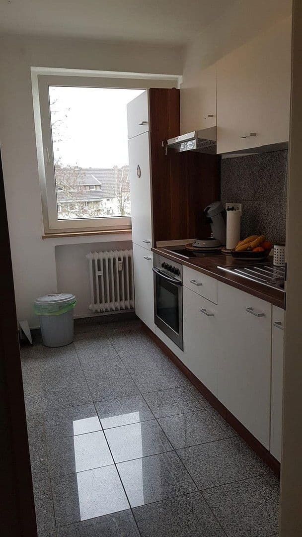 Prodej domu 790 m², pozemek 796 m², Sandstraße 8, Ratingen, Severní Porýní-Vestfálsko Prodej domu 790 m², pozemek 796 m², Sandstraße 8, Ratingen, Severní Porýní-Vestfálsko