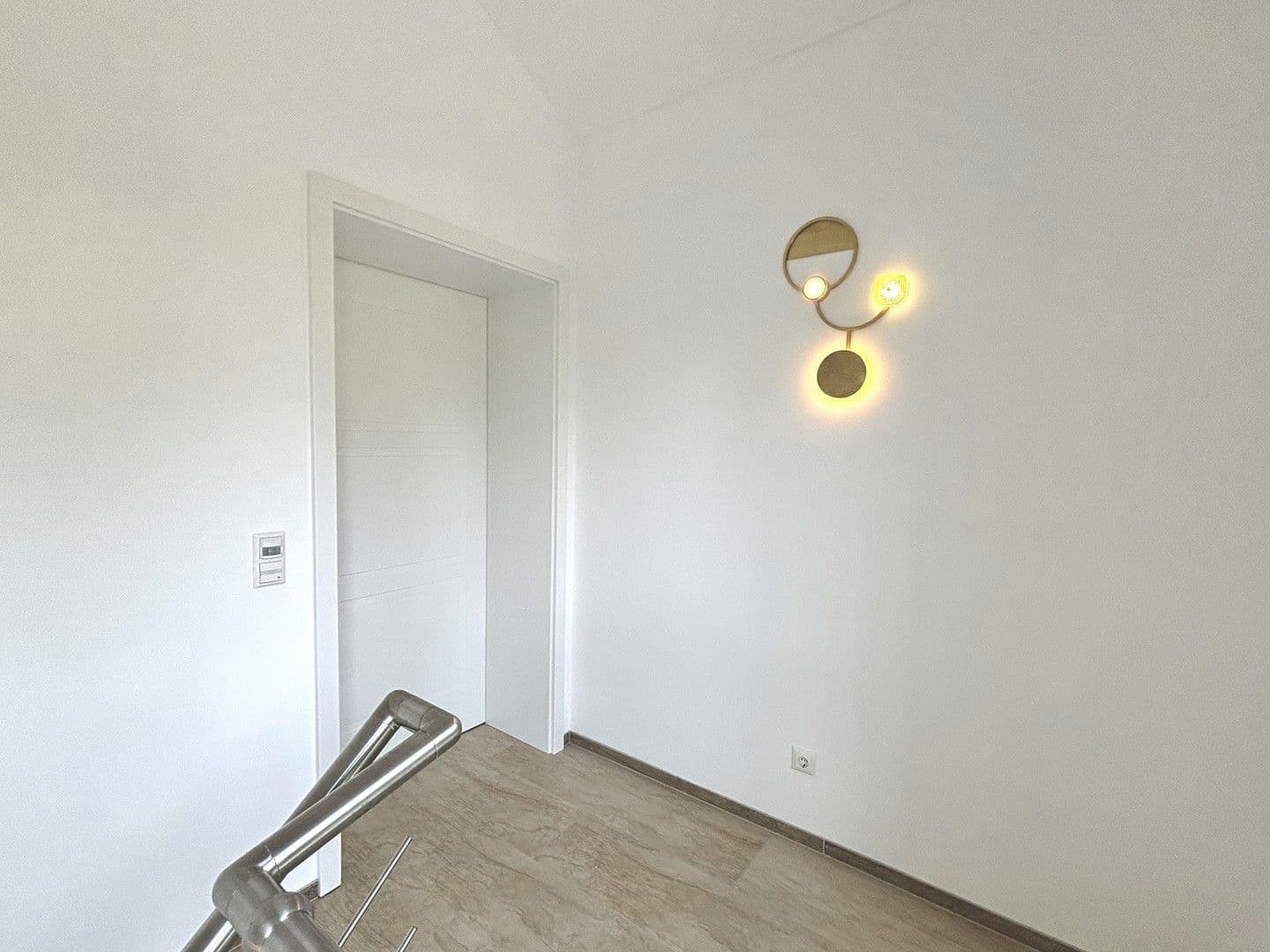 Pronájem bytu 4+kk 149 m², Dingolfing, Bavorsko Pronájem bytu 4+kk 149 m², Dingolfing, Bavorsko