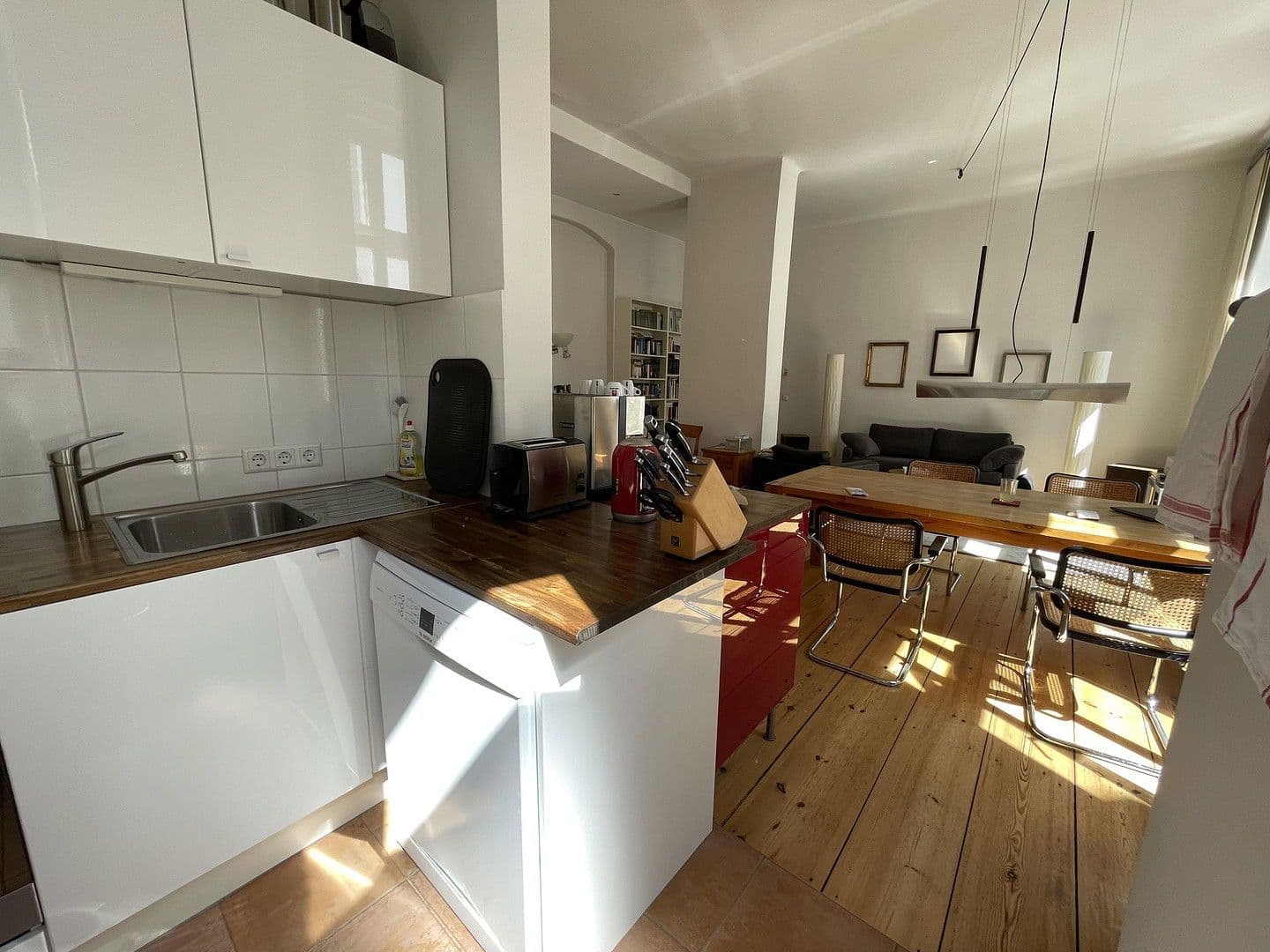 Prodej bytu 2+1 75 m², Keithstraße 16, Berlin, Berlín Prodej bytu 2+1 75 m², Keithstraße 16, Berlin, Berlín