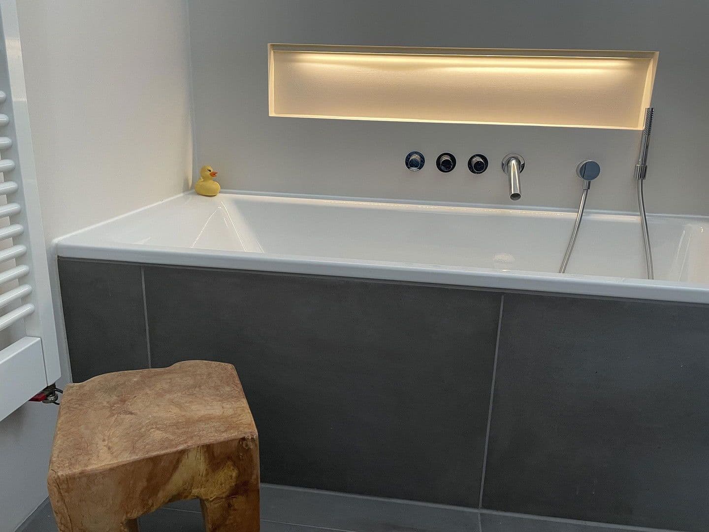 Prodej bytu 2+1 75 m², Keithstraße 16, Berlin, Berlín Prodej bytu 2+1 75 m², Keithstraße 16, Berlin, Berlín