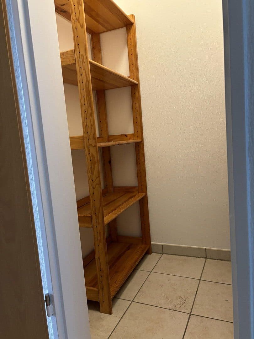 Pronájem bytu 2+1 52 m², Schloßstraße 58, Düsseldorf, Severní Porýní-Vestfálsko Pronájem bytu 2+1 52 m², Schloßstraße 58, Düsseldorf, Severní Porýní-Vestfálsko