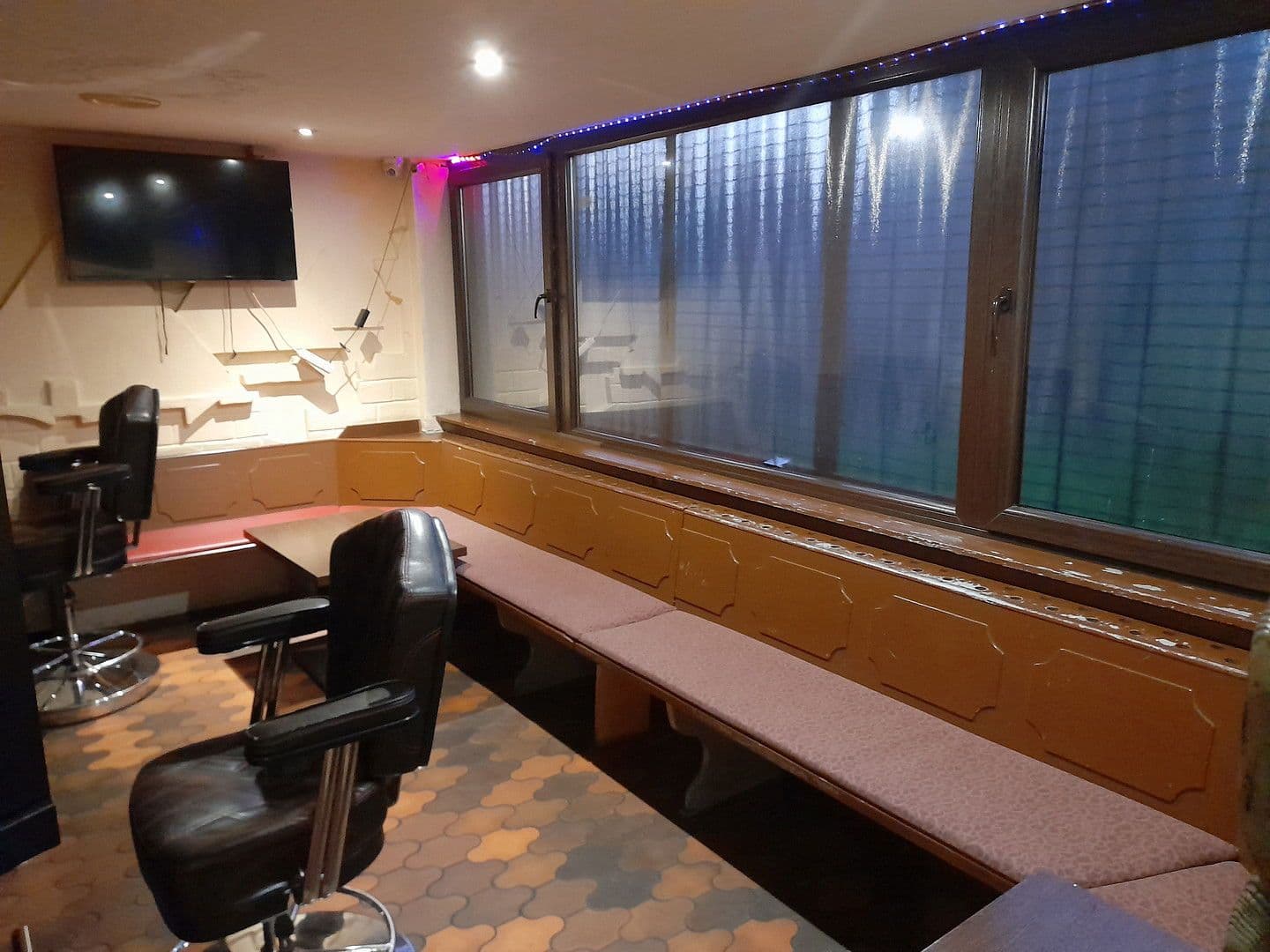 Prodej nebytového prostoru 234 m², Alzeyer Str.1, Frankfurt/Main, Hessen Prodej nebytového prostoru 234 m², Alzeyer Str.1, Frankfurt/Main, Hessen