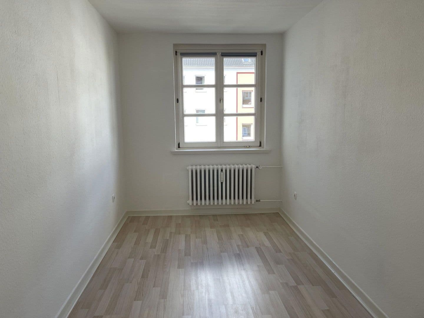 Pronájem bytu 2+1 35 m², Struckmannstr. 17, Hildesheim, Dolní Sasko Pronájem bytu 2+1 35 m², Struckmannstr. 17, Hildesheim, Dolní Sasko