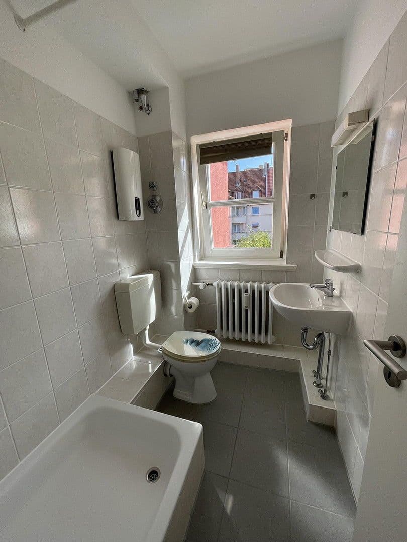 Pronájem bytu 2+1 35 m², Struckmannstr. 17, Hildesheim, Dolní Sasko Pronájem bytu 2+1 35 m², Struckmannstr. 17, Hildesheim, Dolní Sasko